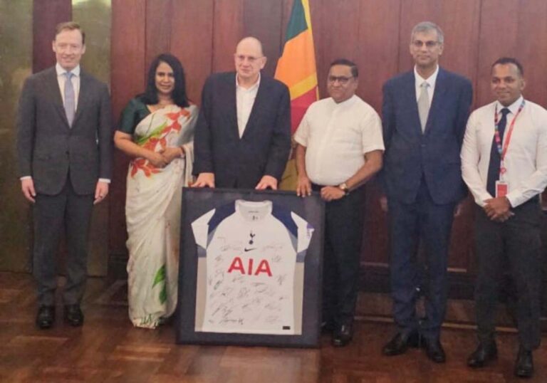 AIA Chairman Sir Mark Tucker Meets Foreign Minister During Sri Lanka Visit