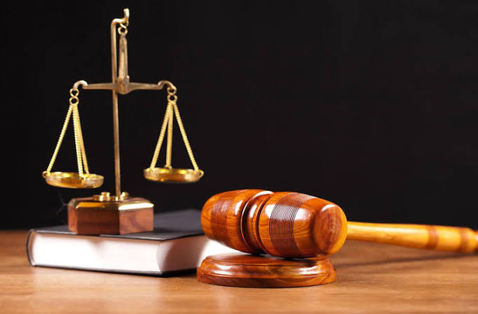Judicial Independence, Public Mandate, and the Debate on Extending the Retirement Age of Judges A Constitutional Perspective